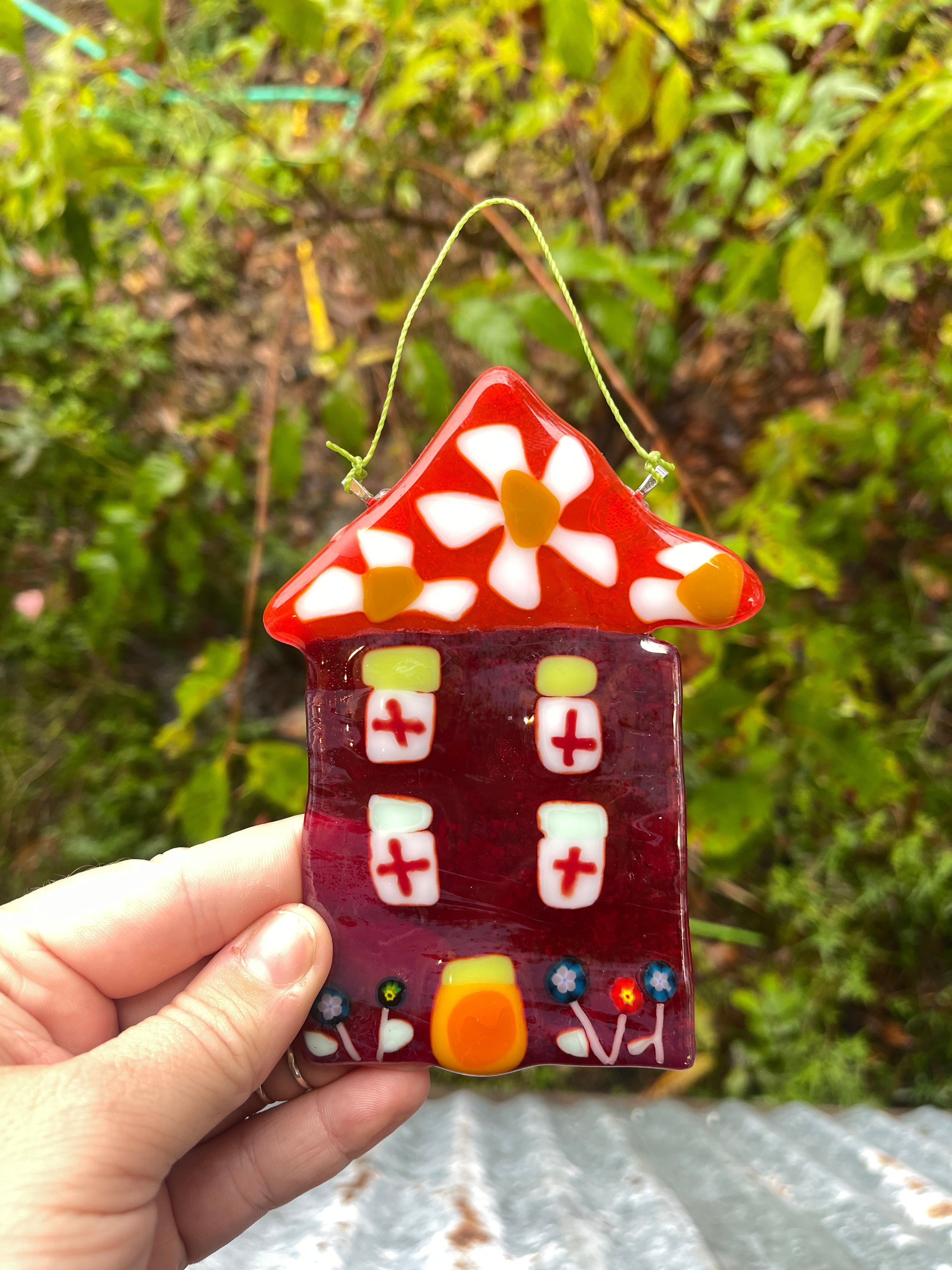 Pelican Driftwood Den