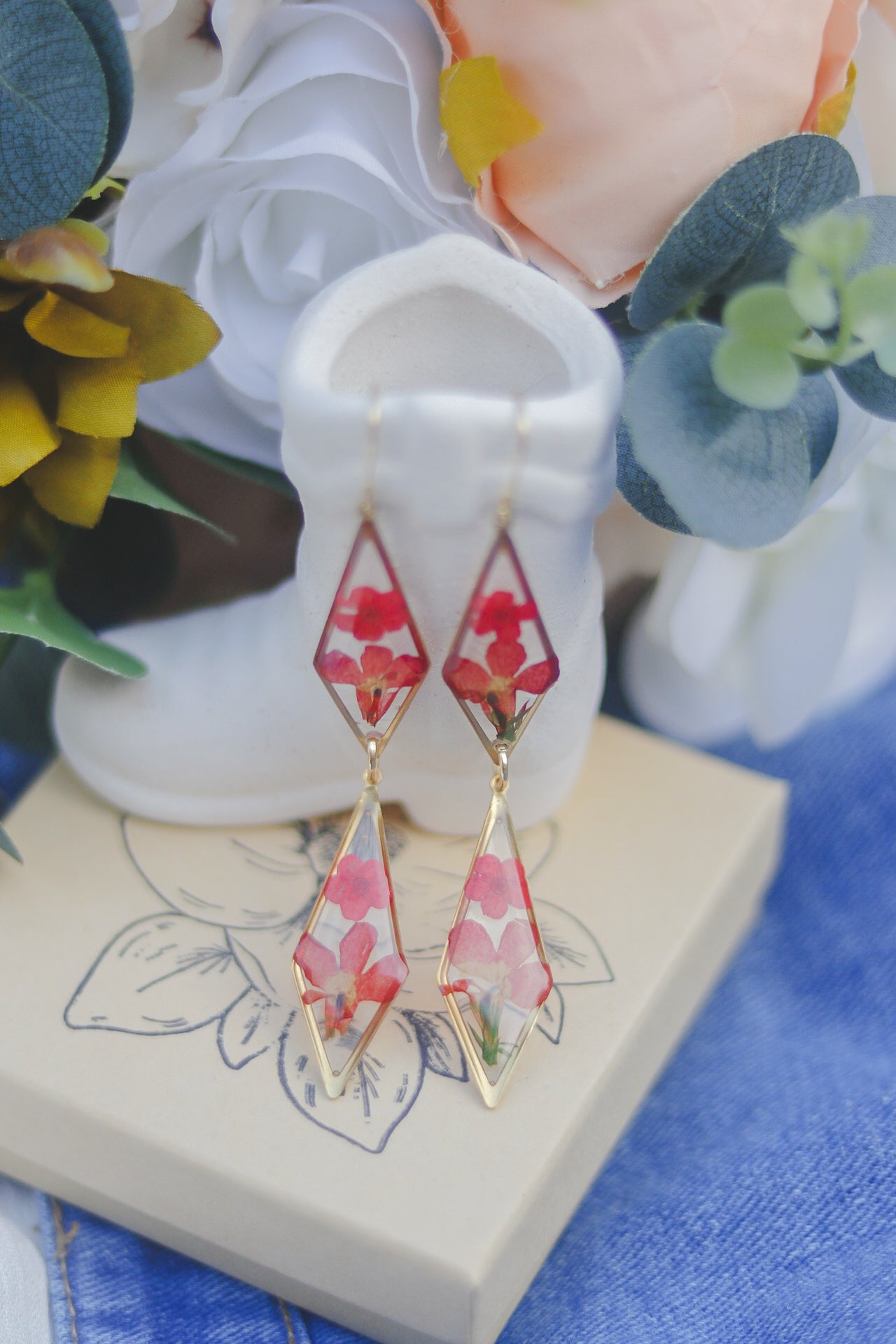 Real Pressed Flower Earrings | Red Florals | Game Day Look | Get Ready With Me